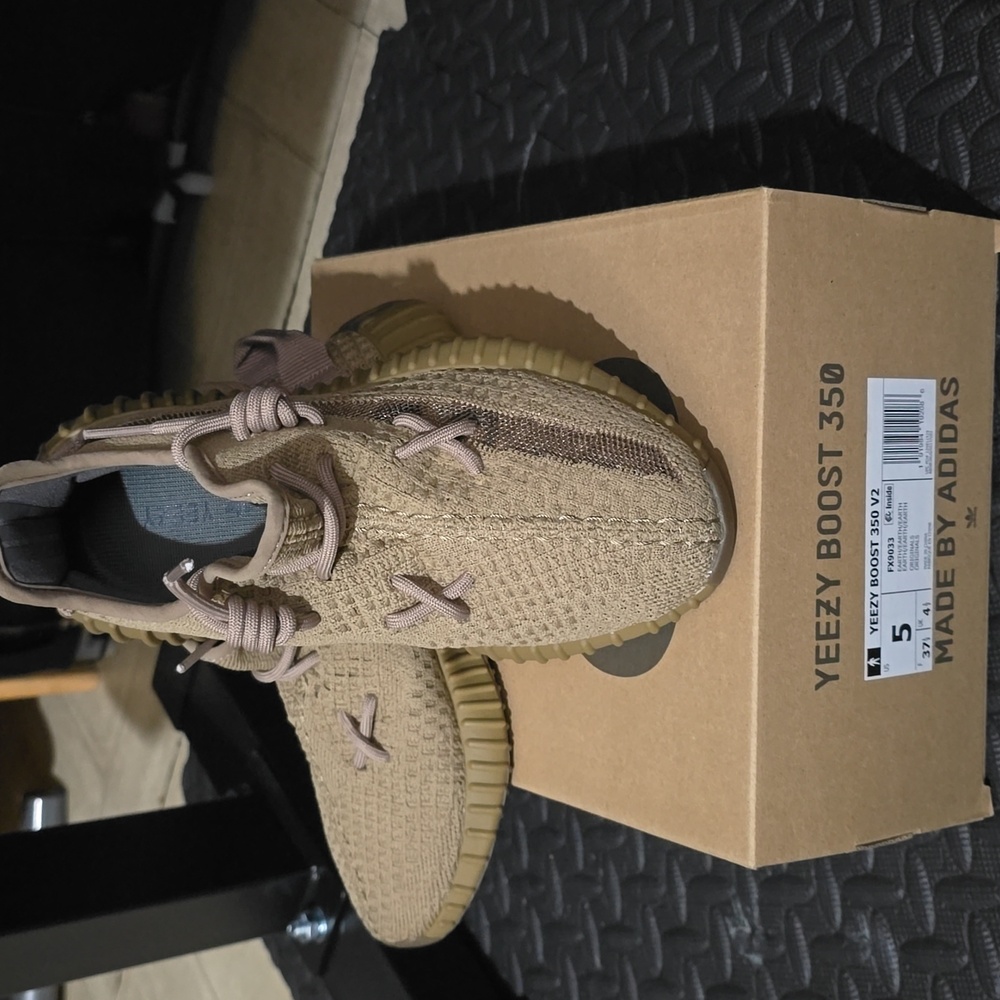 Adidas Yeezy Boost 350 V2 Kids Sneakers - Brown